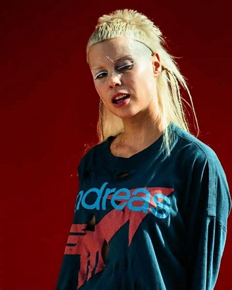 yolandi visser net worth|Yolandi Visser bio: age, children, husband, tattoos ...